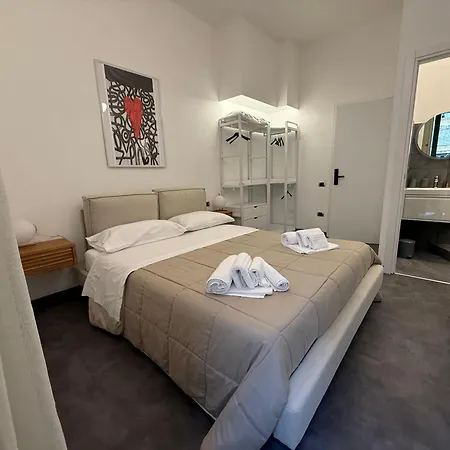 Holiday Guesthouse-3